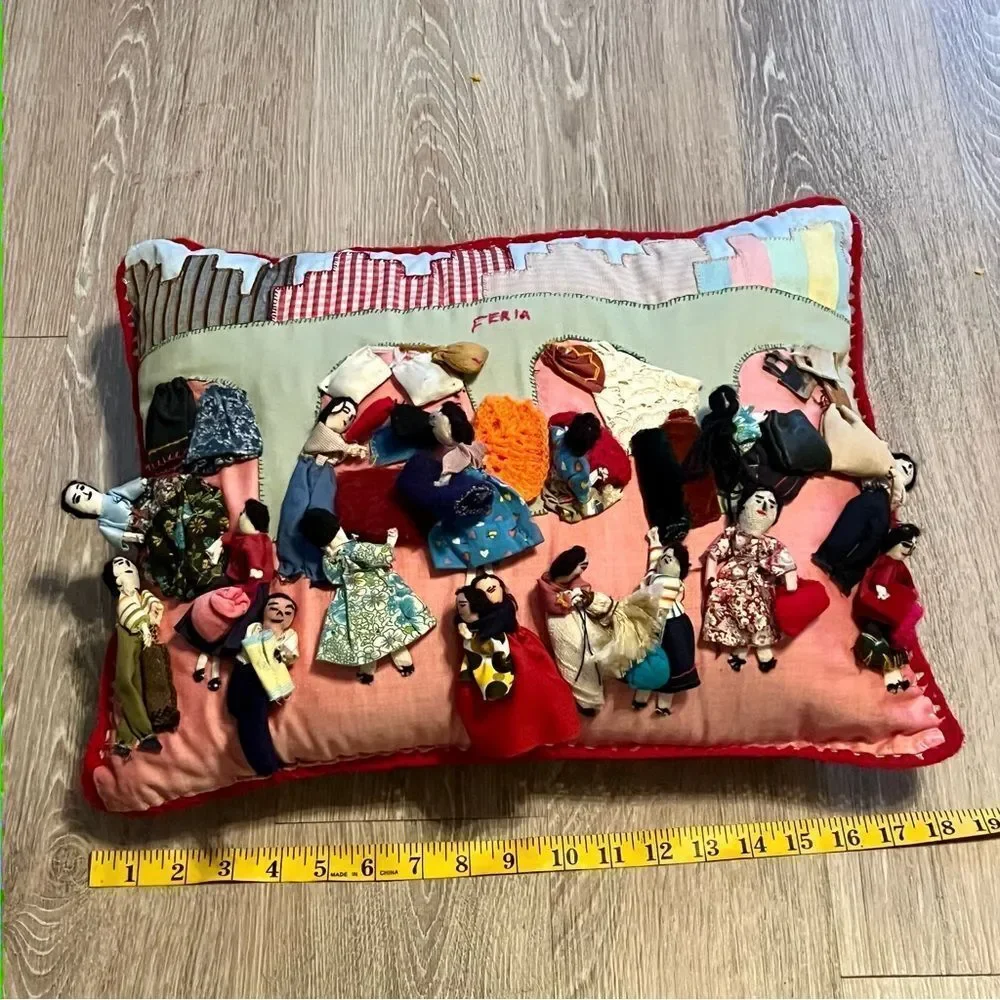 Vintage Peruvian Arpillera Feria 3D Folk Art Handmade Tapestry Pillow Crochet